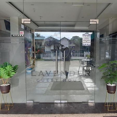 Lavender Guest House Samarinda Exterior photo