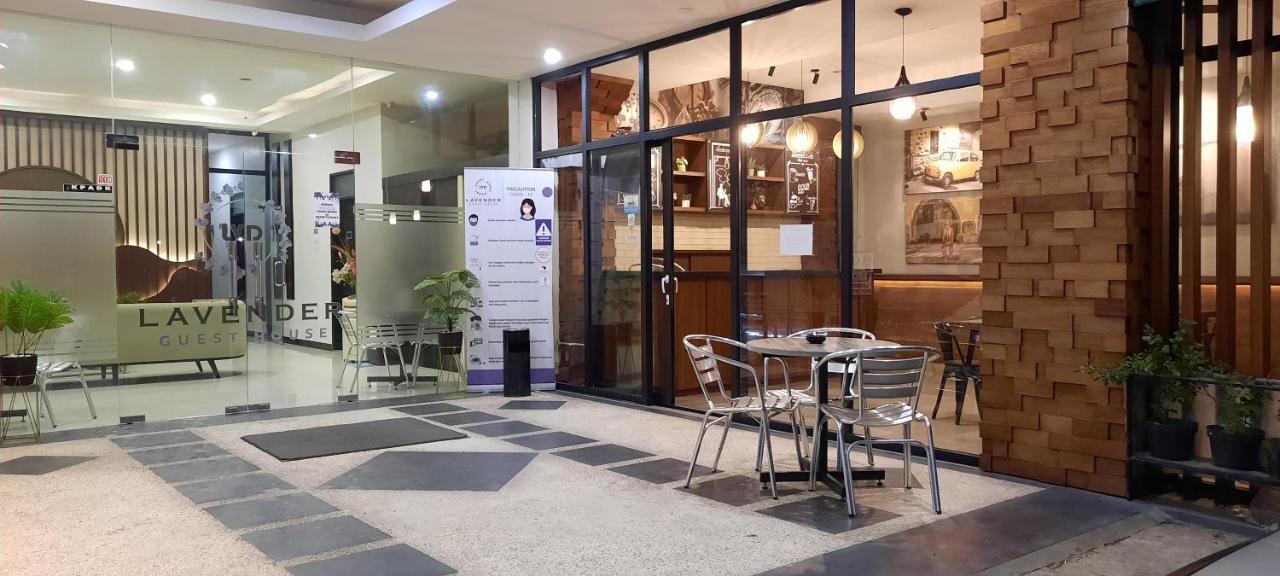 Lavender Guest House Samarinda Exterior photo