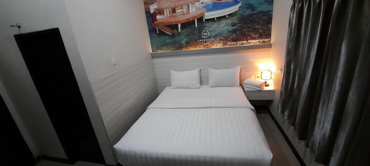 Lavender Guest House Samarinda Exterior photo