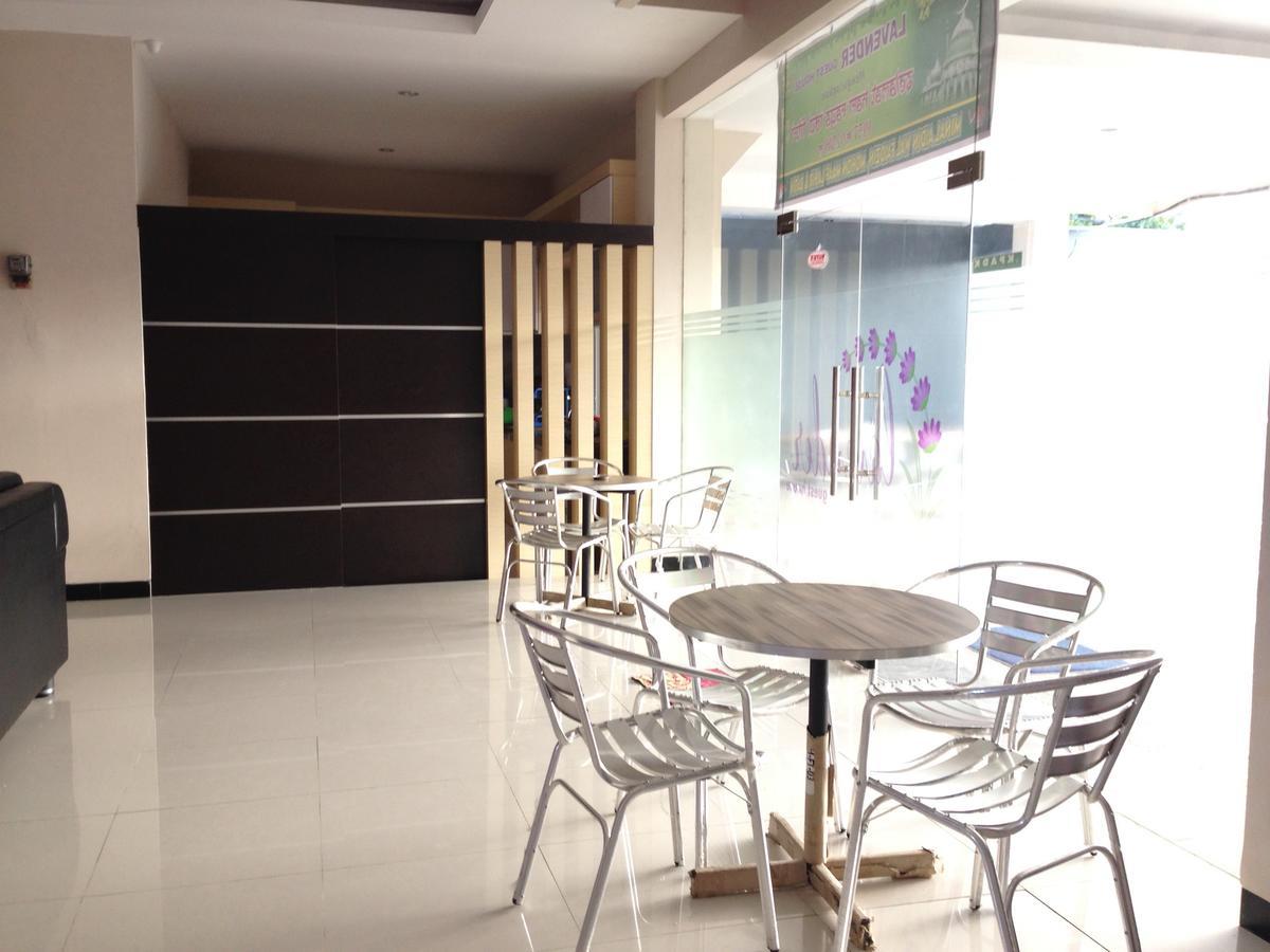 Lavender Guest House Samarinda Exterior photo